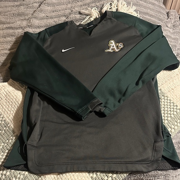 Men’s A’s Pullover - Picture 1 of 6